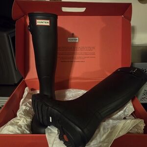 Hunter Black Women's Winter & Rain Boots